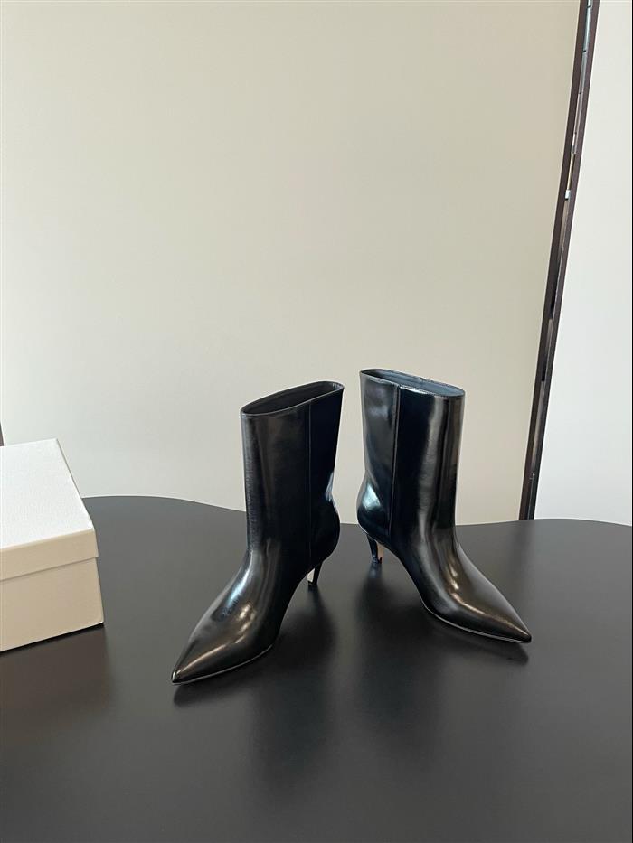 20251128172734849 390